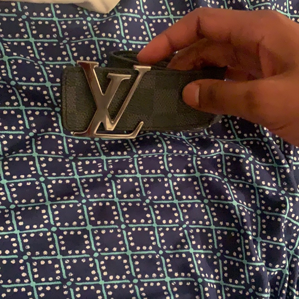 Louis vuitton belt. Size 32